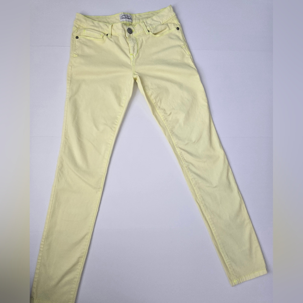 Aeropostale Light Yellow Women's Skinny Jeans